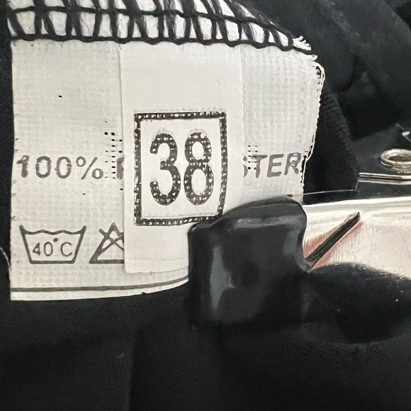 Veronika Poliit Unique Design Black Jumper Floral Pattern Straps Hood Belt Small - Picture 10 of 11